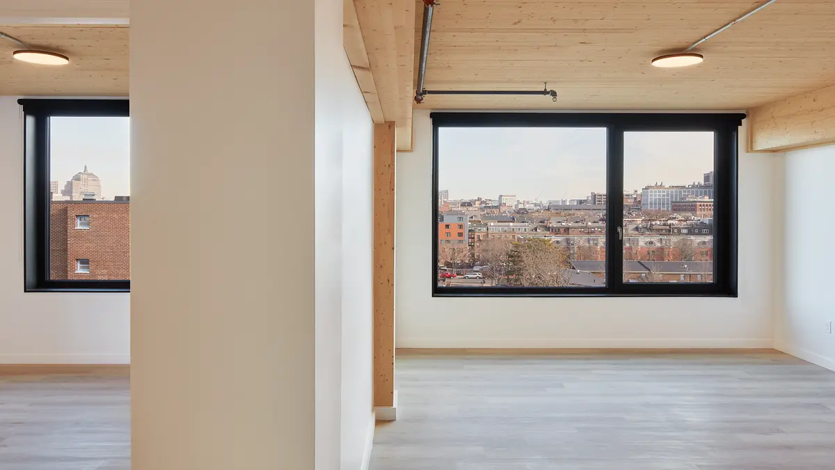 11 East Lenox