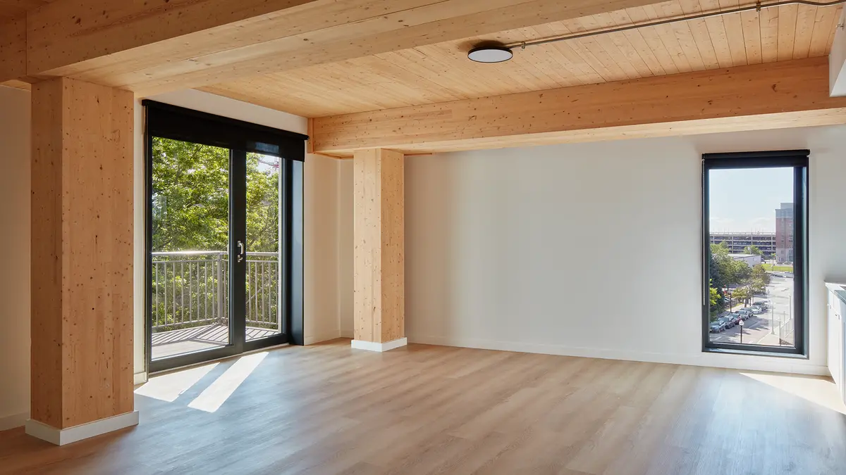 11 East Lenox