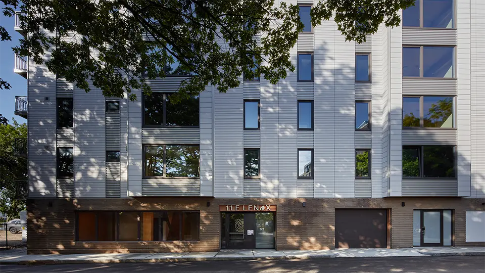11 East Lenox